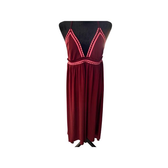 Express dress burgundy, pinks, halter, maxi dress, elastic front elastic back - Picture 2 of 6